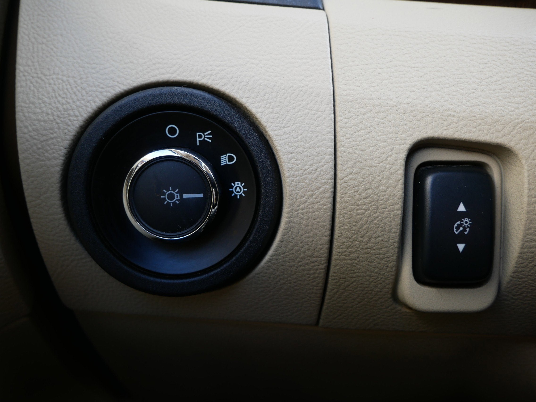 2016 Ford Taurus Limited