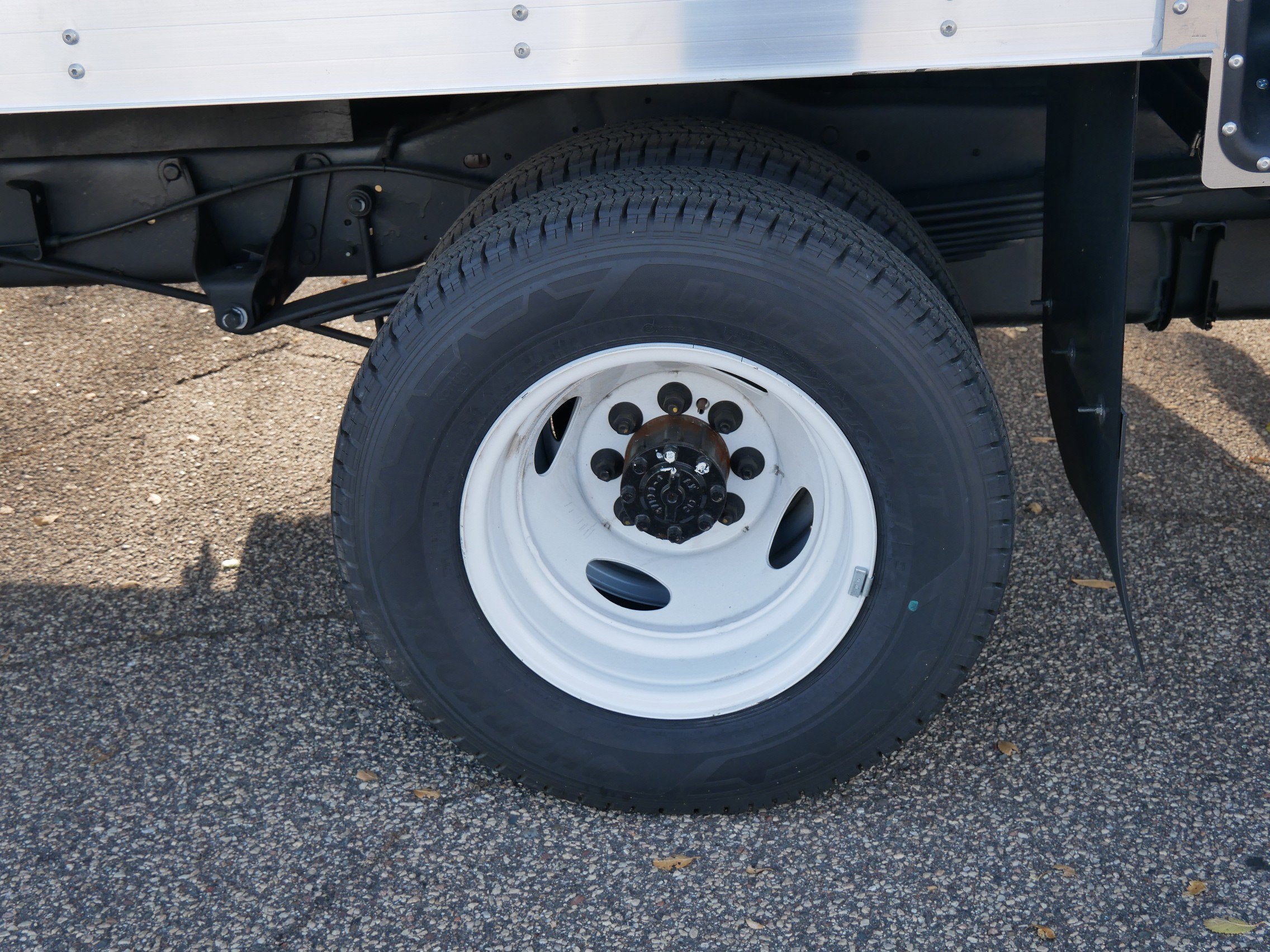 2026 Ford E-Series Cutaway Base