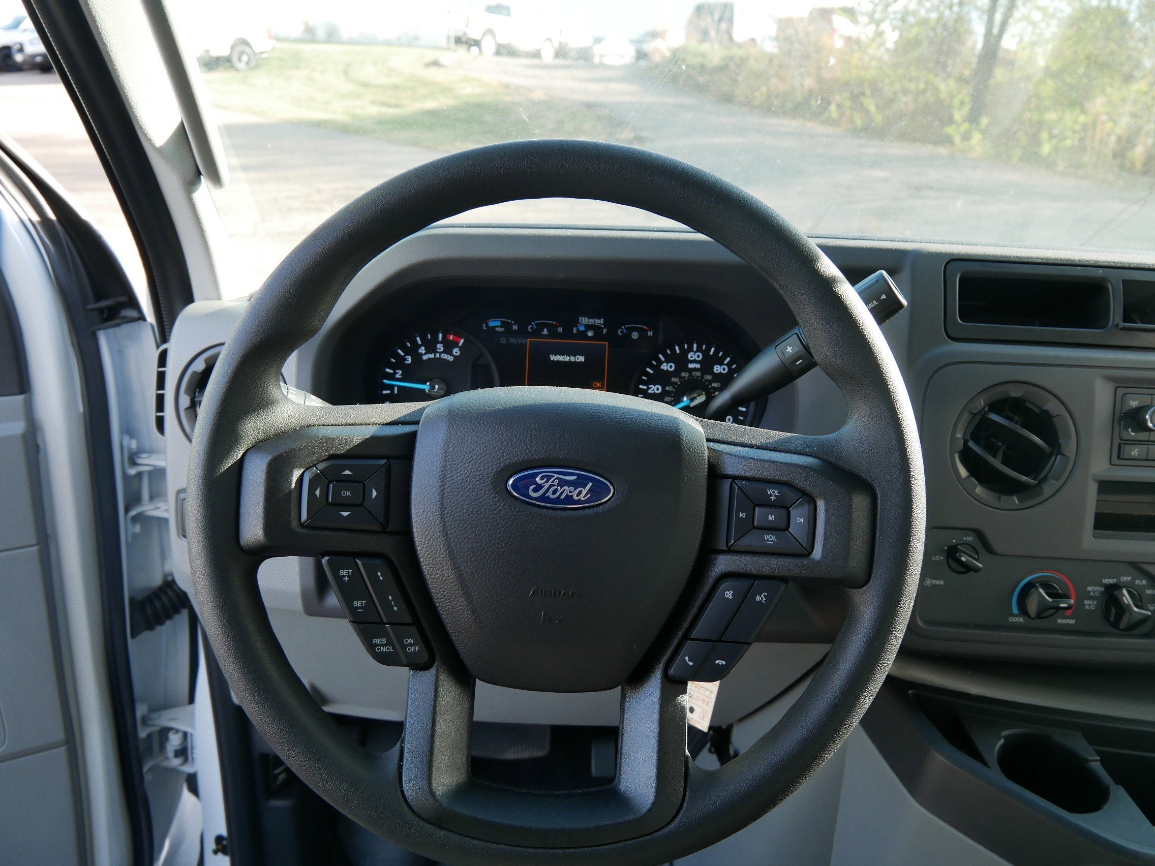 2026 Ford E-Series Cutaway Base