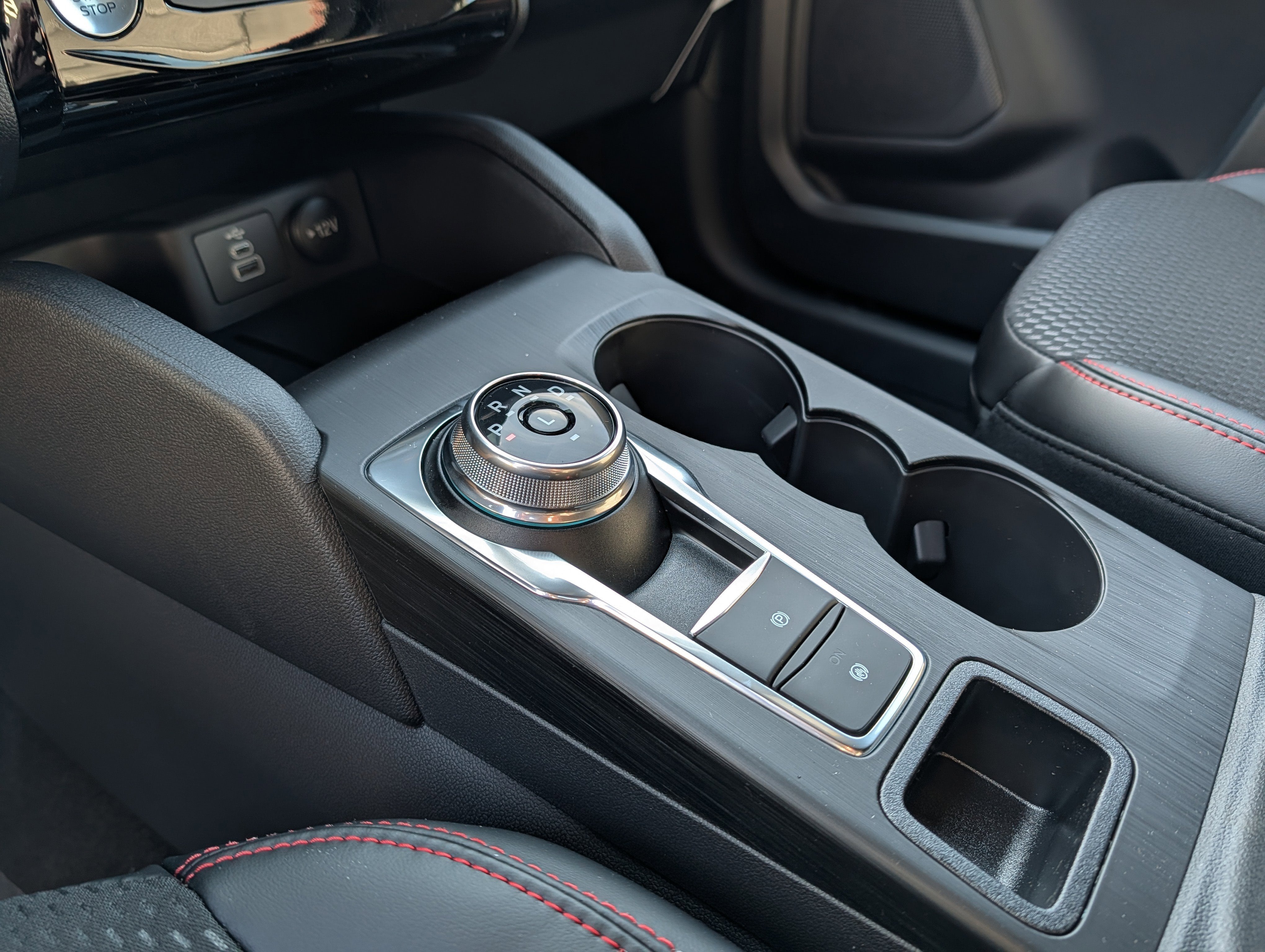 2026 Ford Escape ST-Line Select