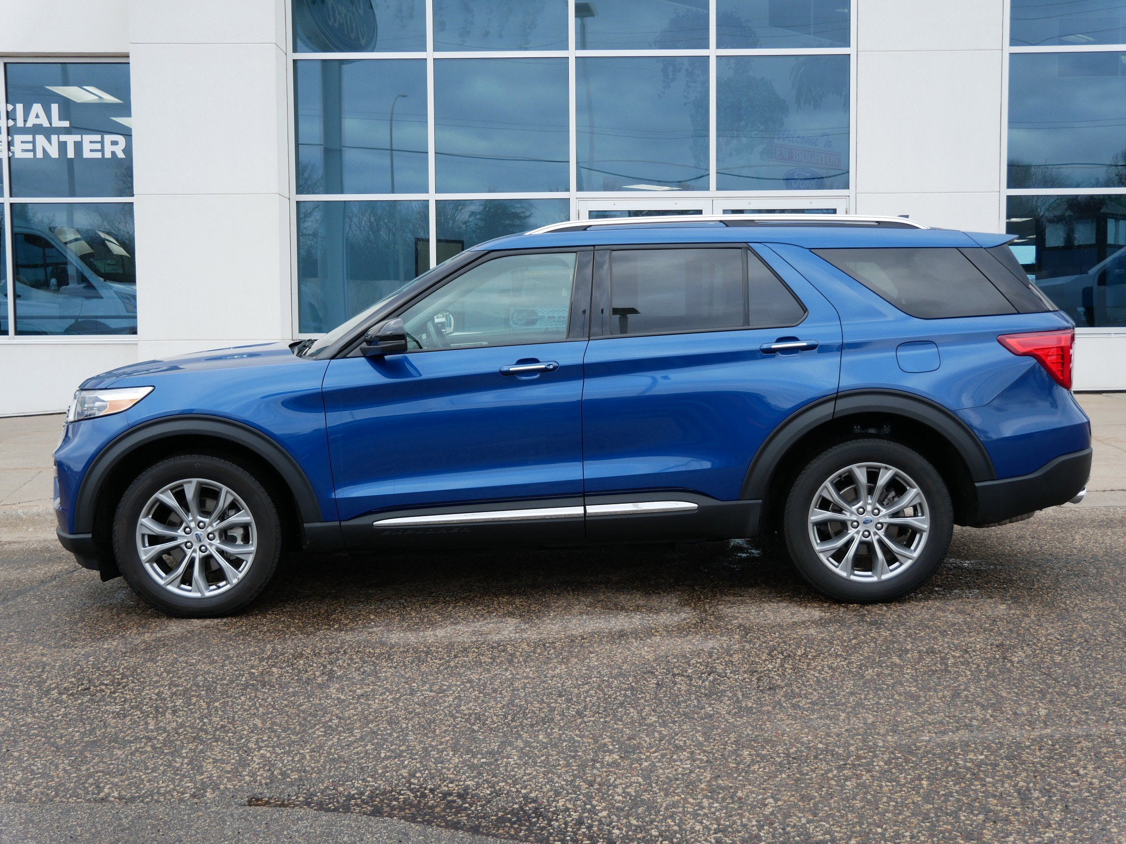 2023 Ford Explorer Limited