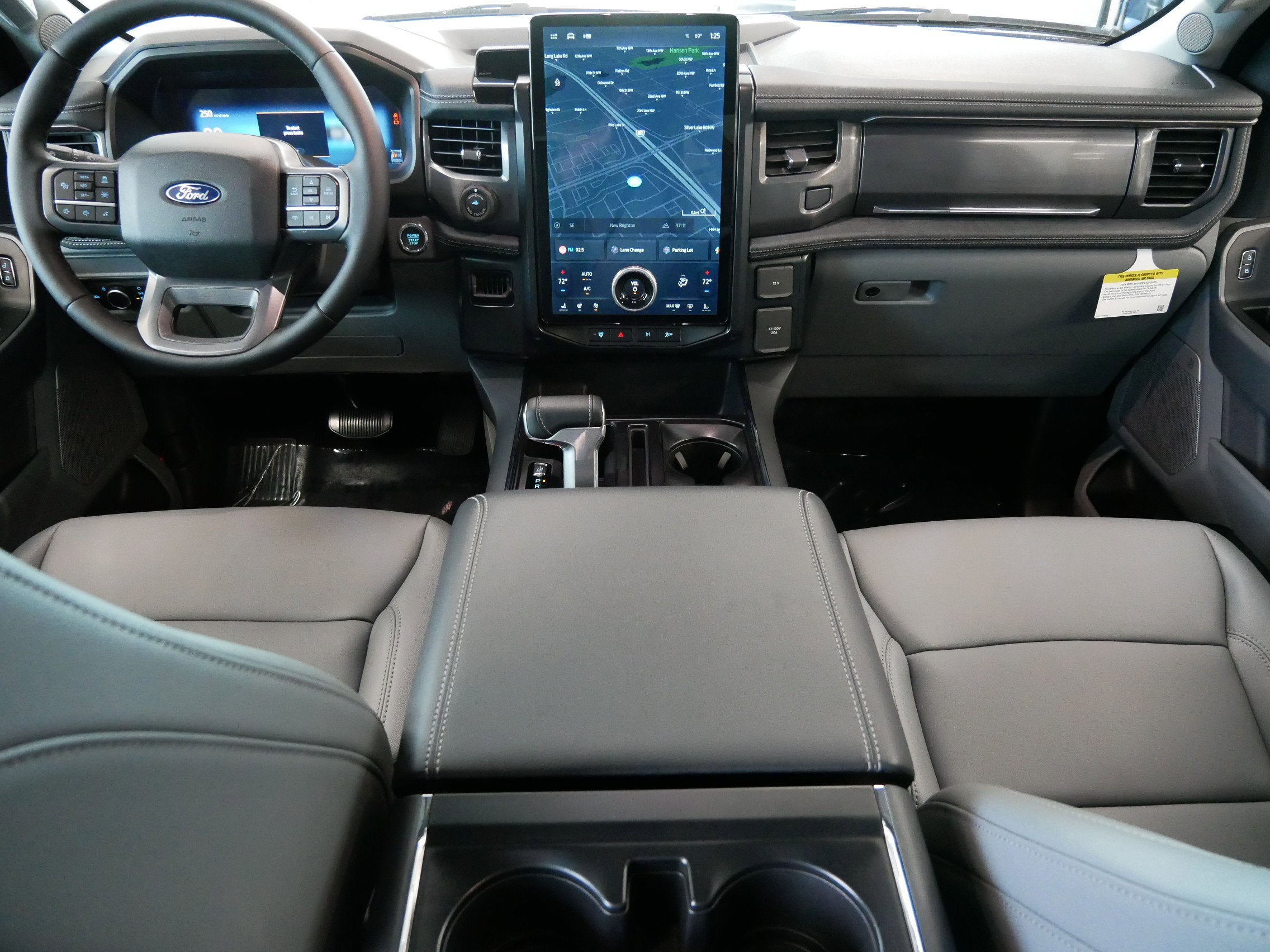 2025 Ford F-150 Lightning Flash