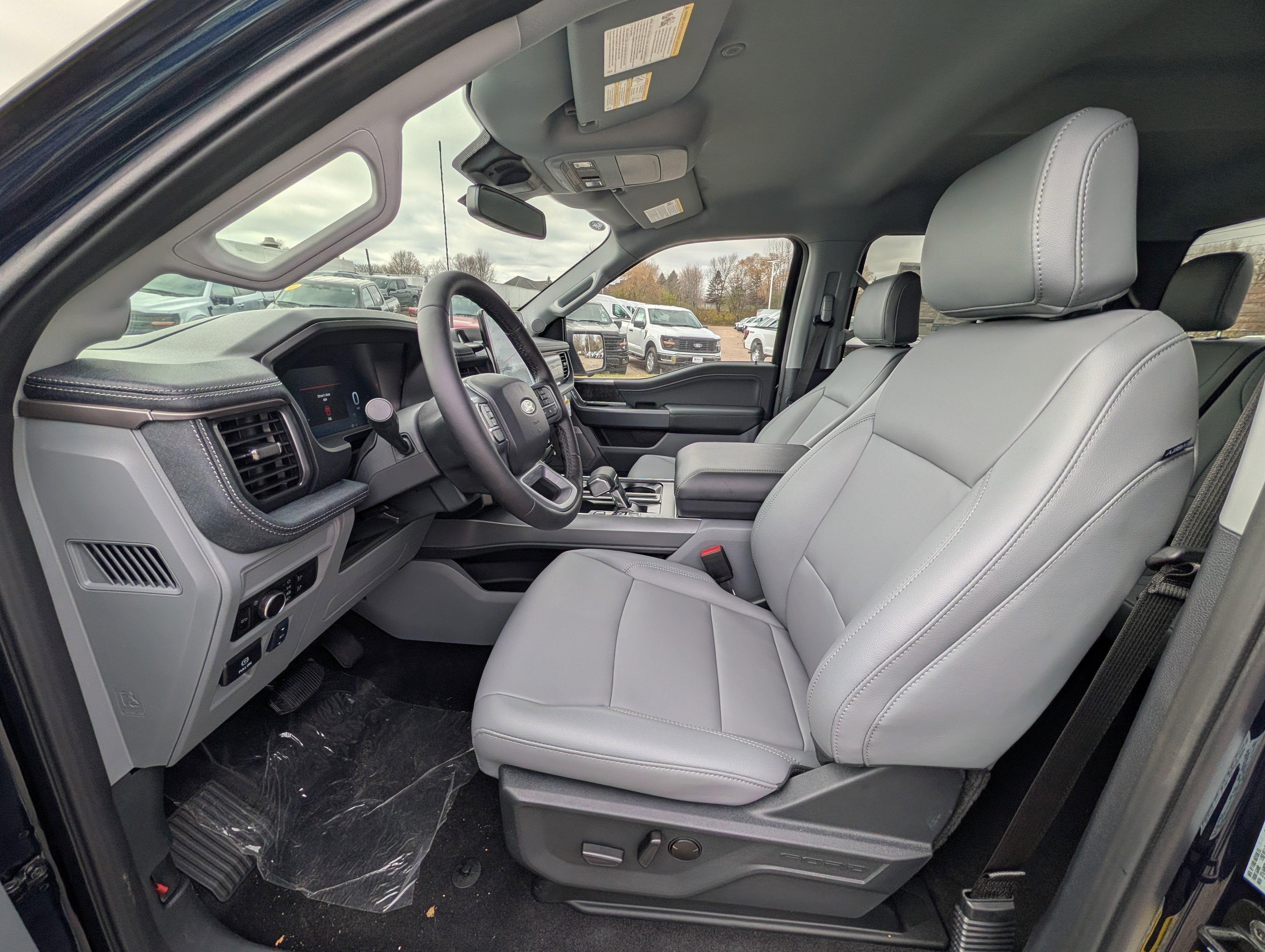 2025 Ford F-150 Lightning Flash