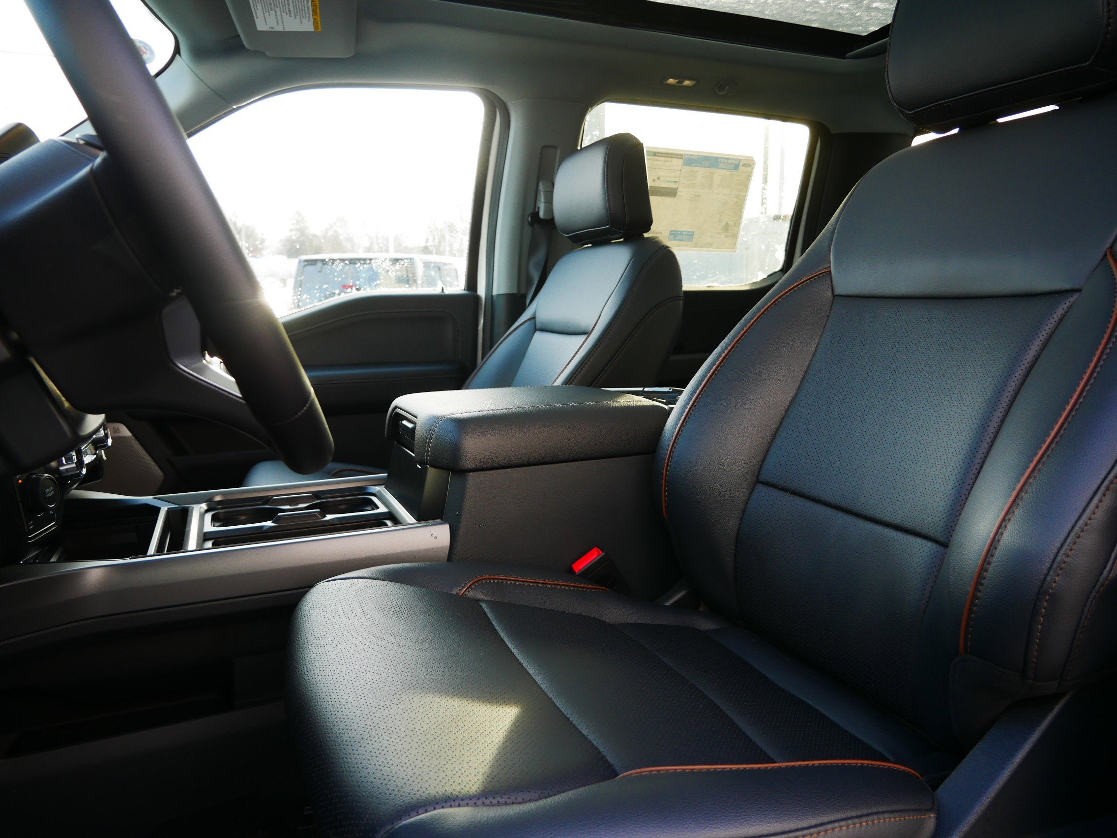 2026 Ford Super Duty F-350 SRW LARIAT