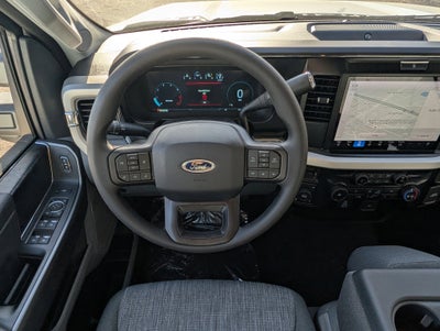 2026 Ford Super Duty F-350 SRW XLT