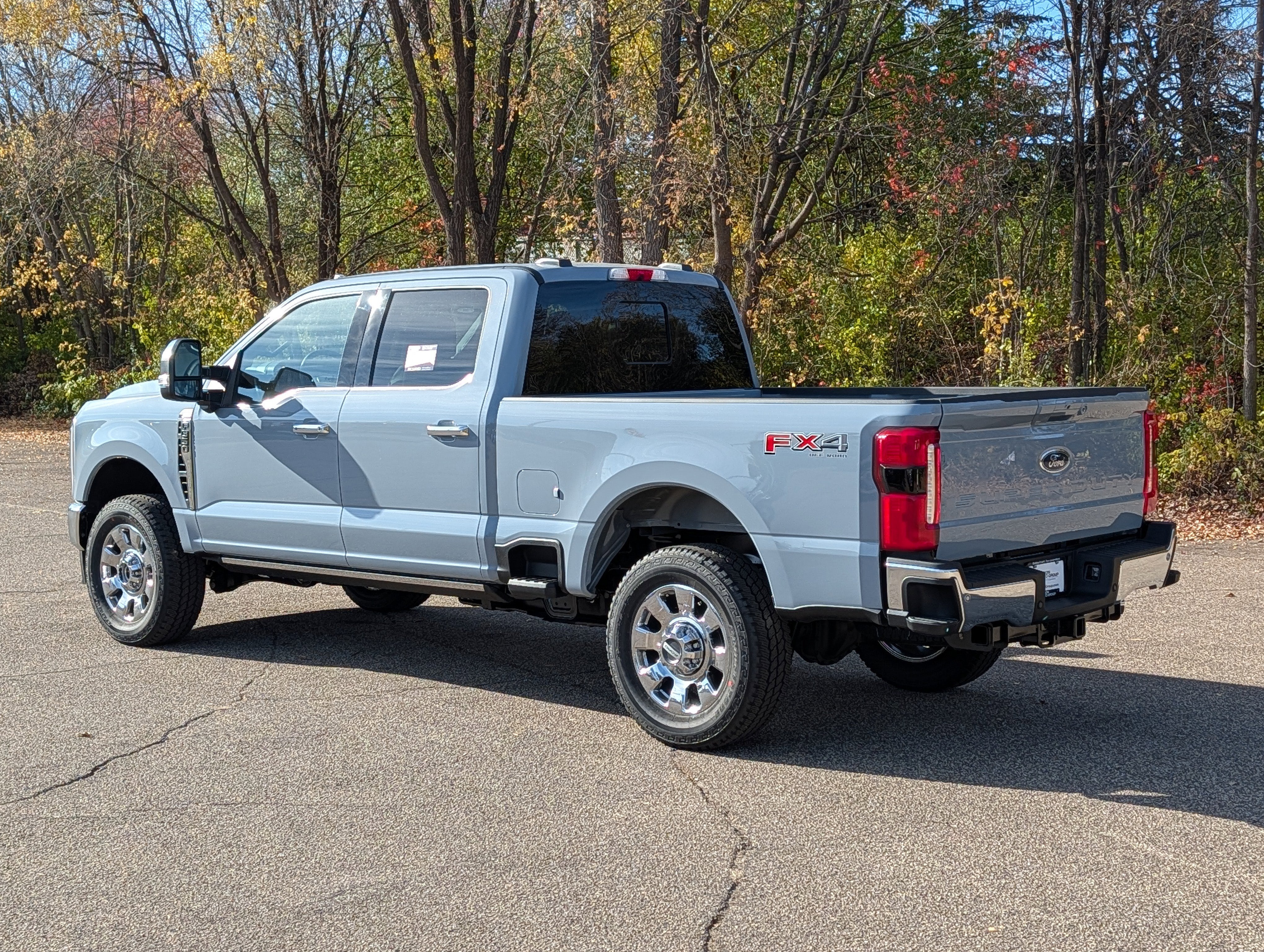 2026 Ford Super Duty F-350 SRW LARIAT