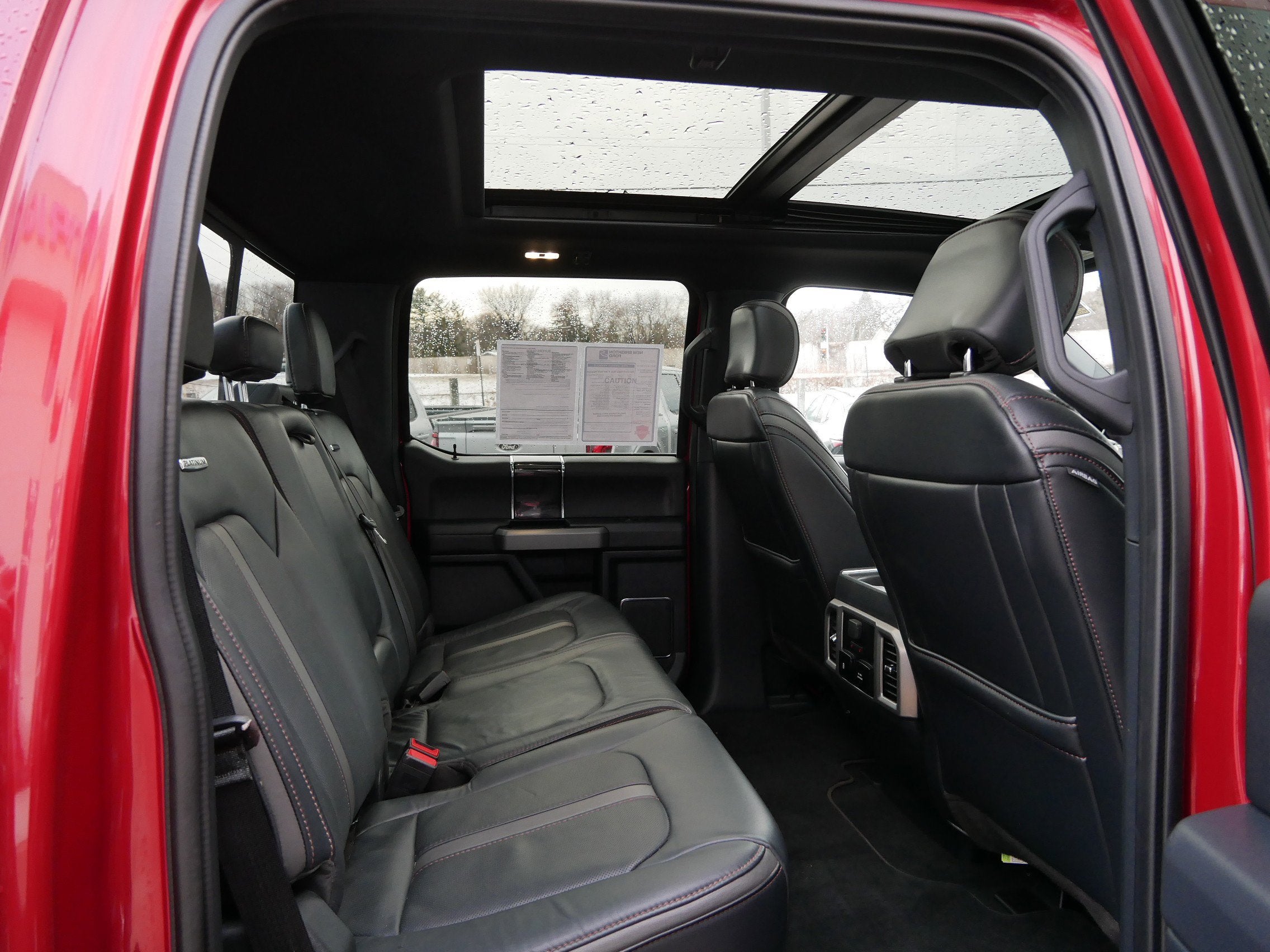 2022 Ford Super Duty F-350 SRW Platinum