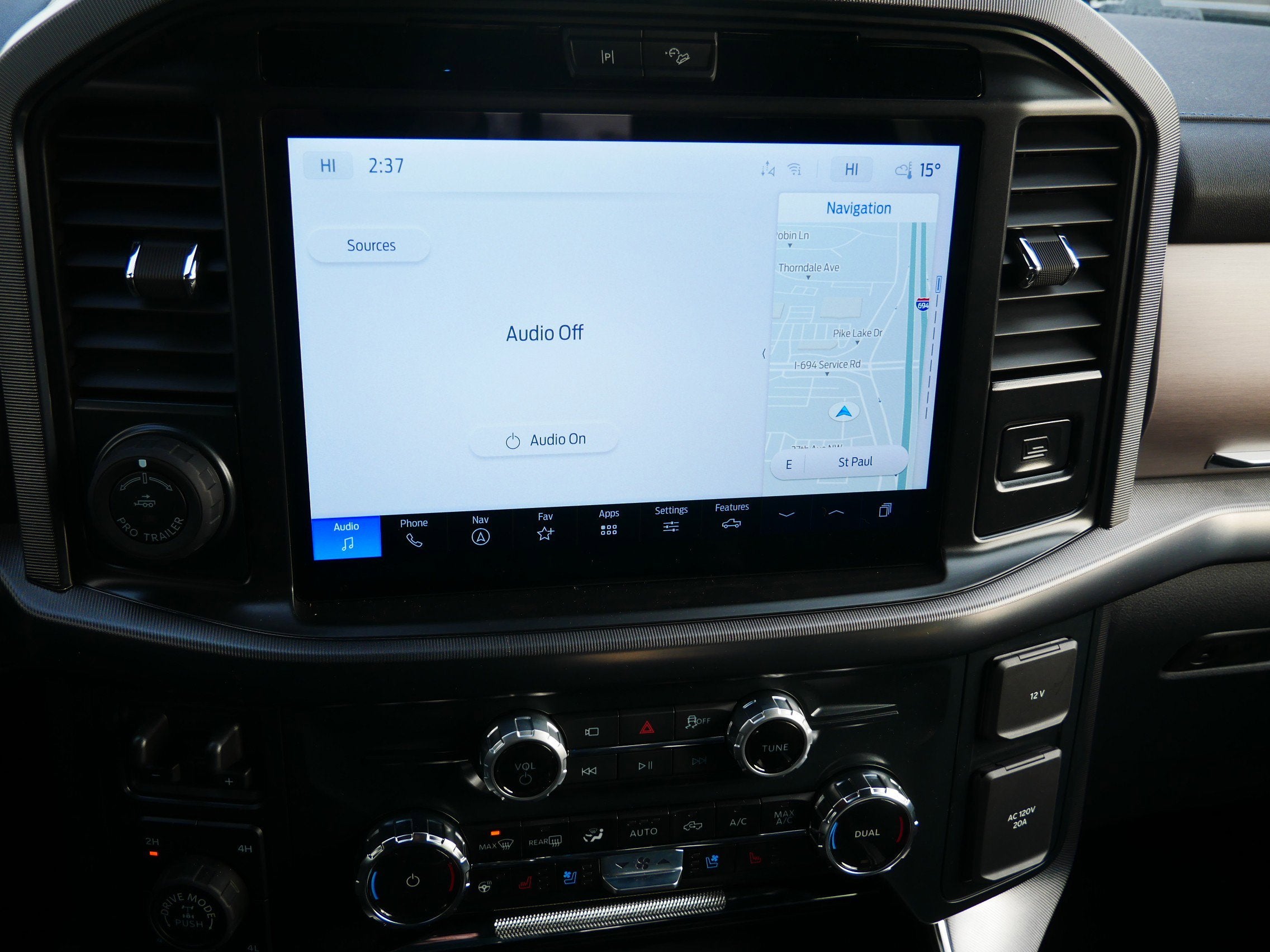 2025 Ford F-150 Platinum