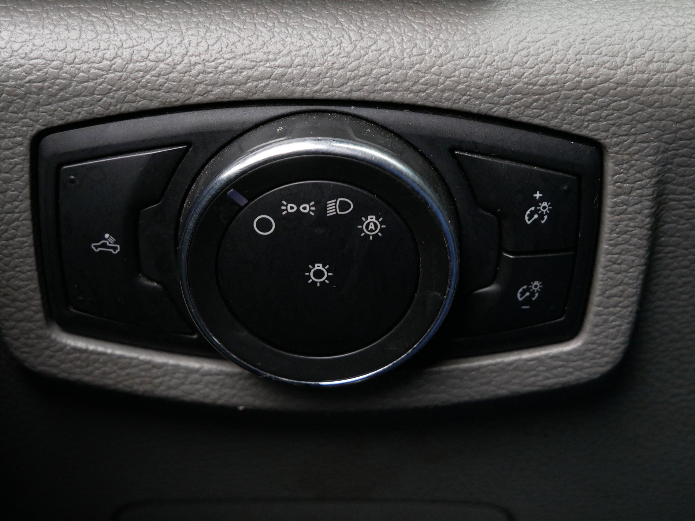 2018 Ford Super Duty F-350 SRW XL