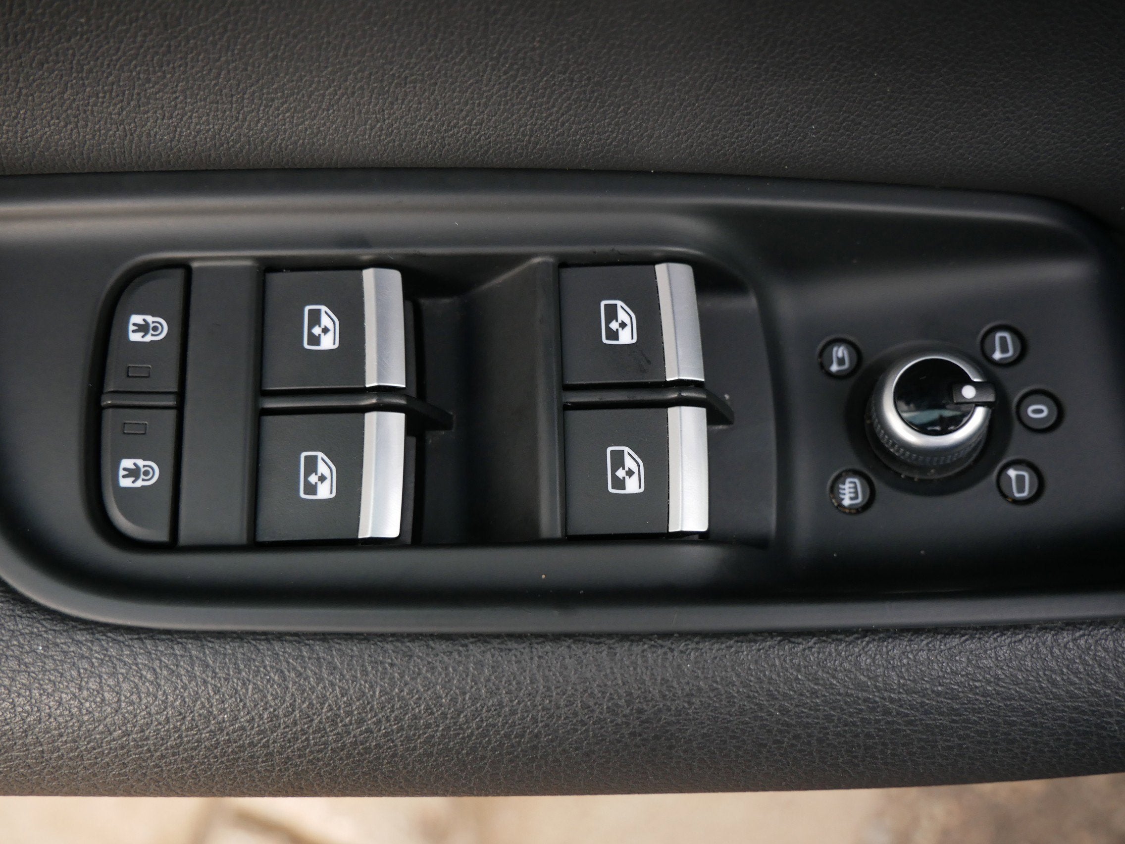 2022 Audi Q7 Premium Plus