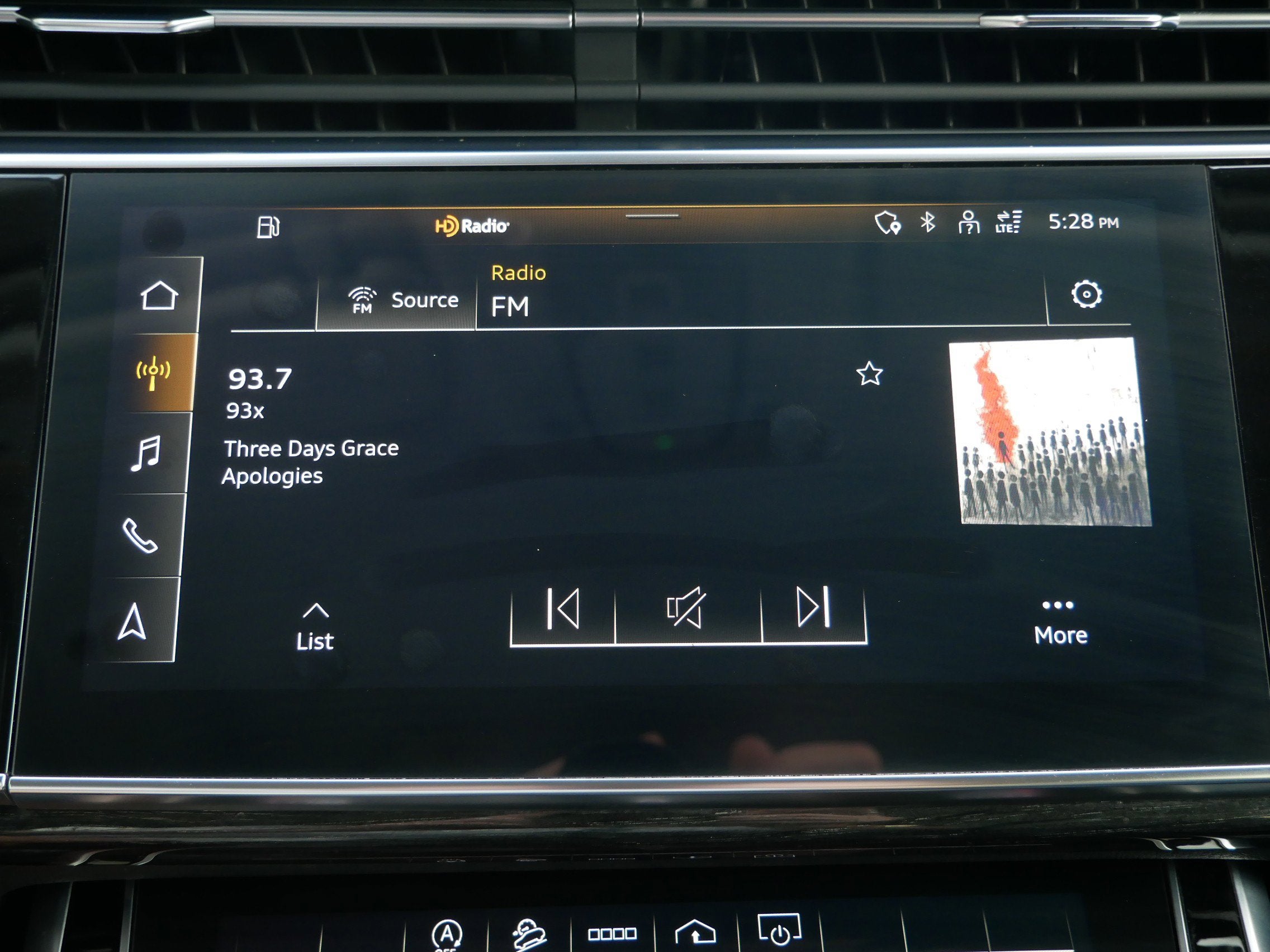 2022 Audi Q7 Premium Plus