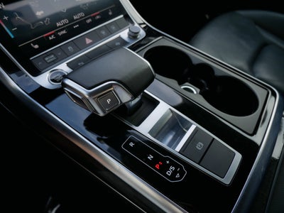 2022 Audi Q7 Premium Plus