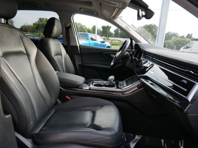 2022 Audi Q7 Premium Plus