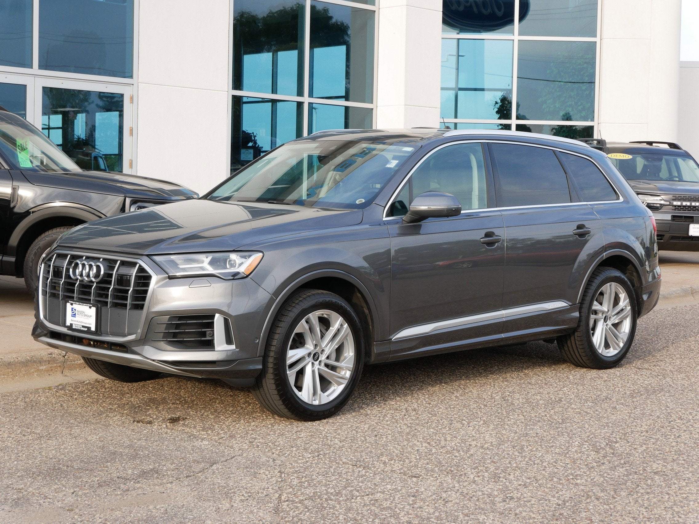 2022 Audi Q7 Premium Plus