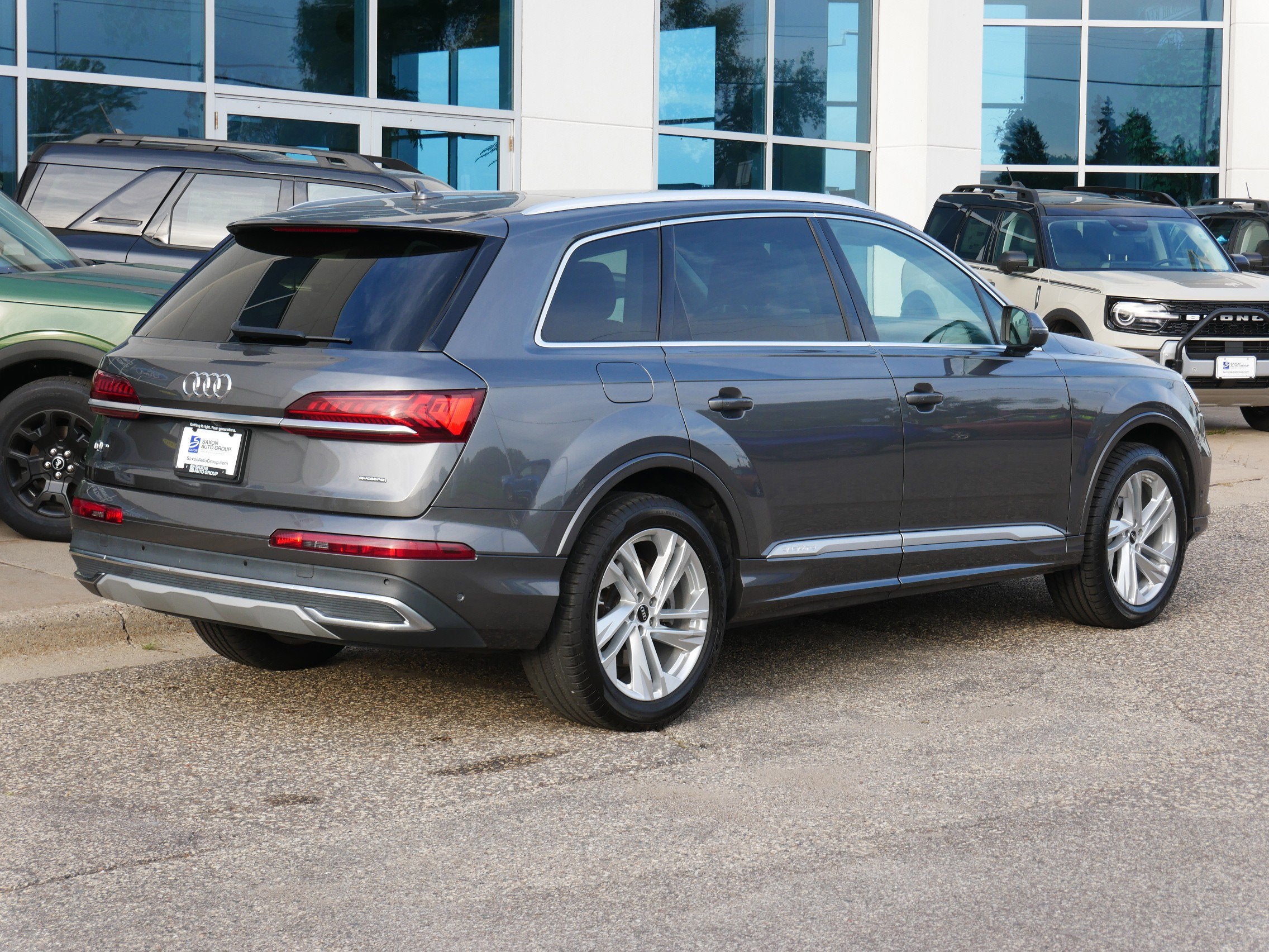 2022 Audi Q7 Premium Plus
