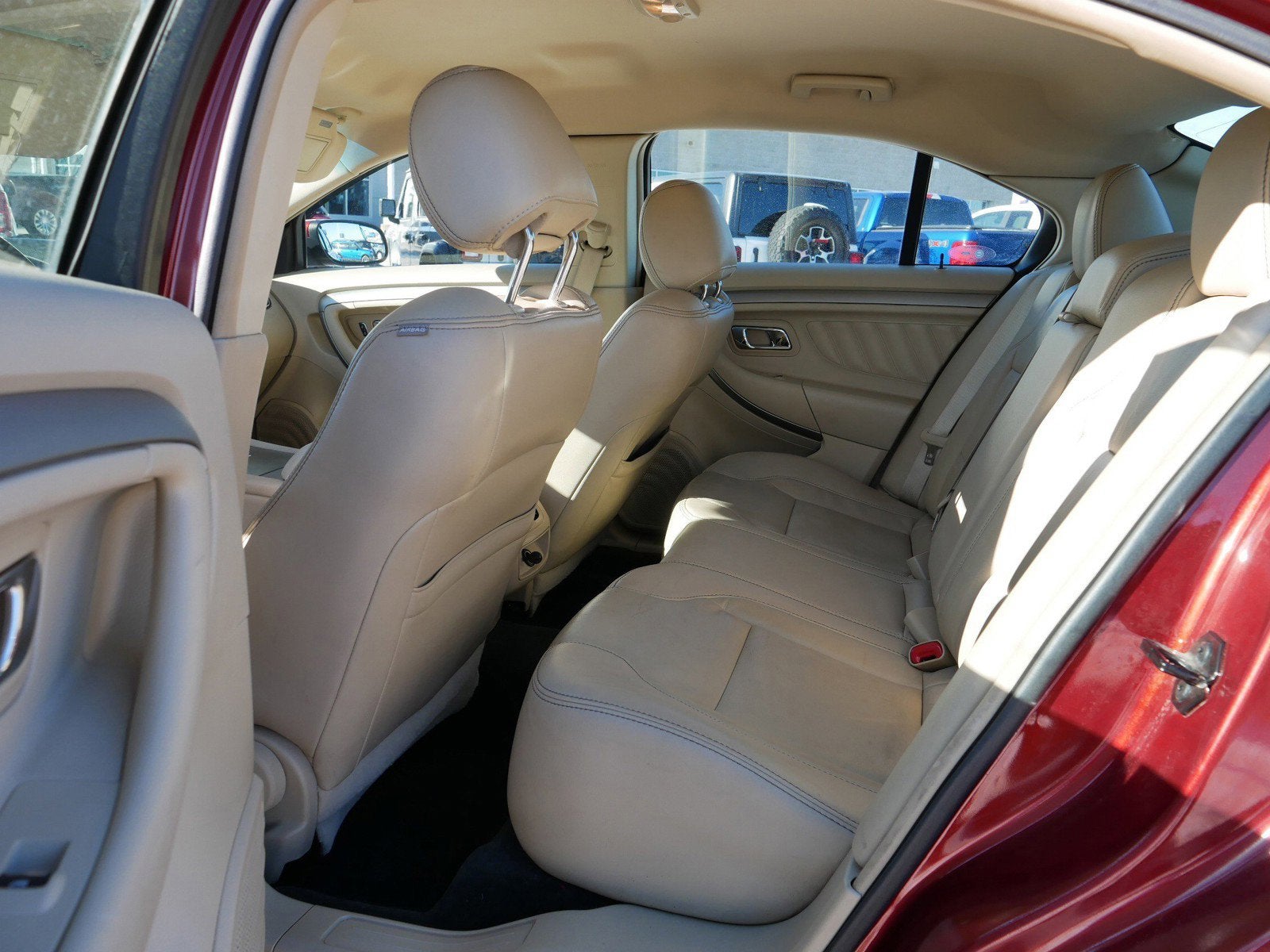 2014 Ford Taurus SEL