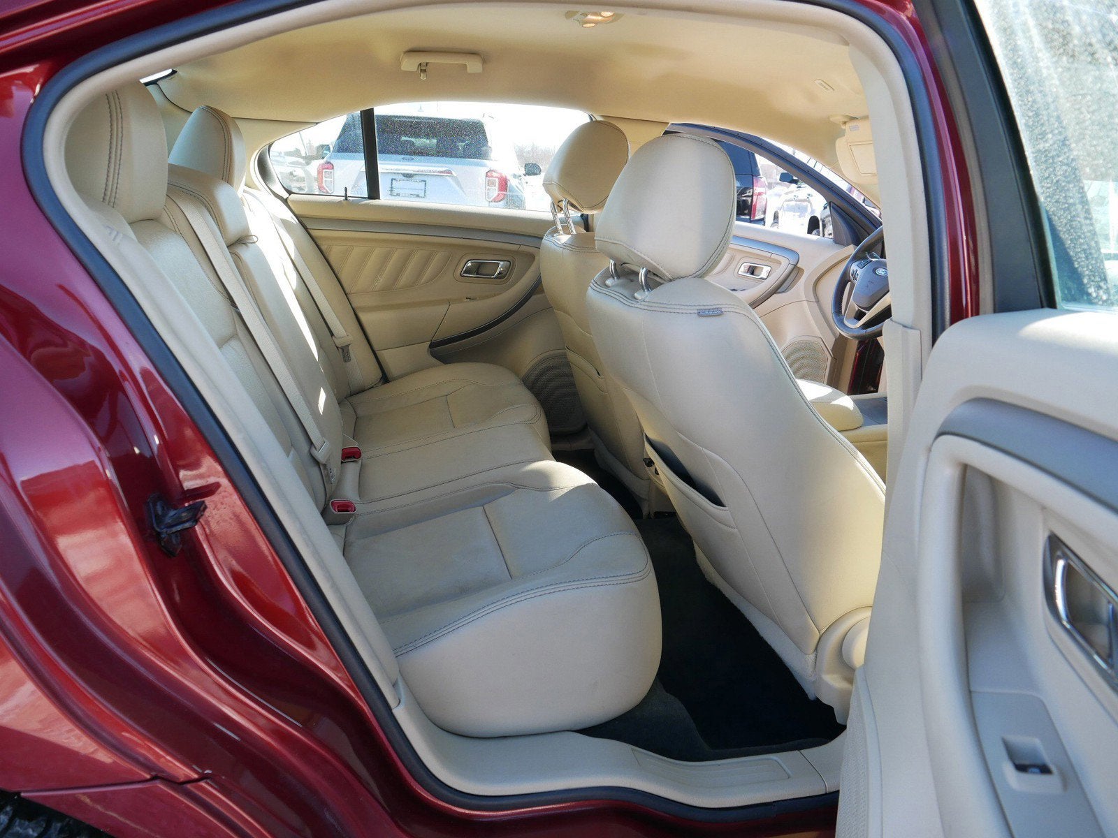 2014 Ford Taurus SEL