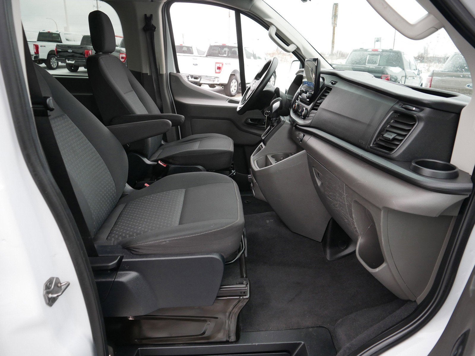 2021 Ford Transit Passenger Wagon XLT