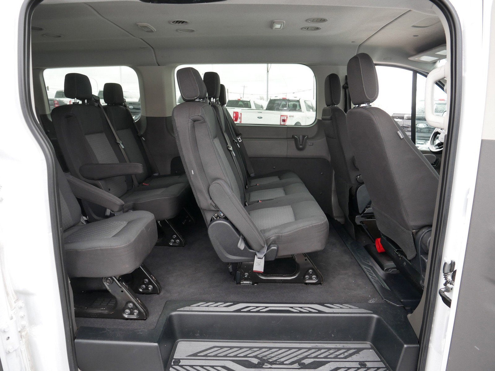 2021 Ford Transit Passenger Wagon XLT