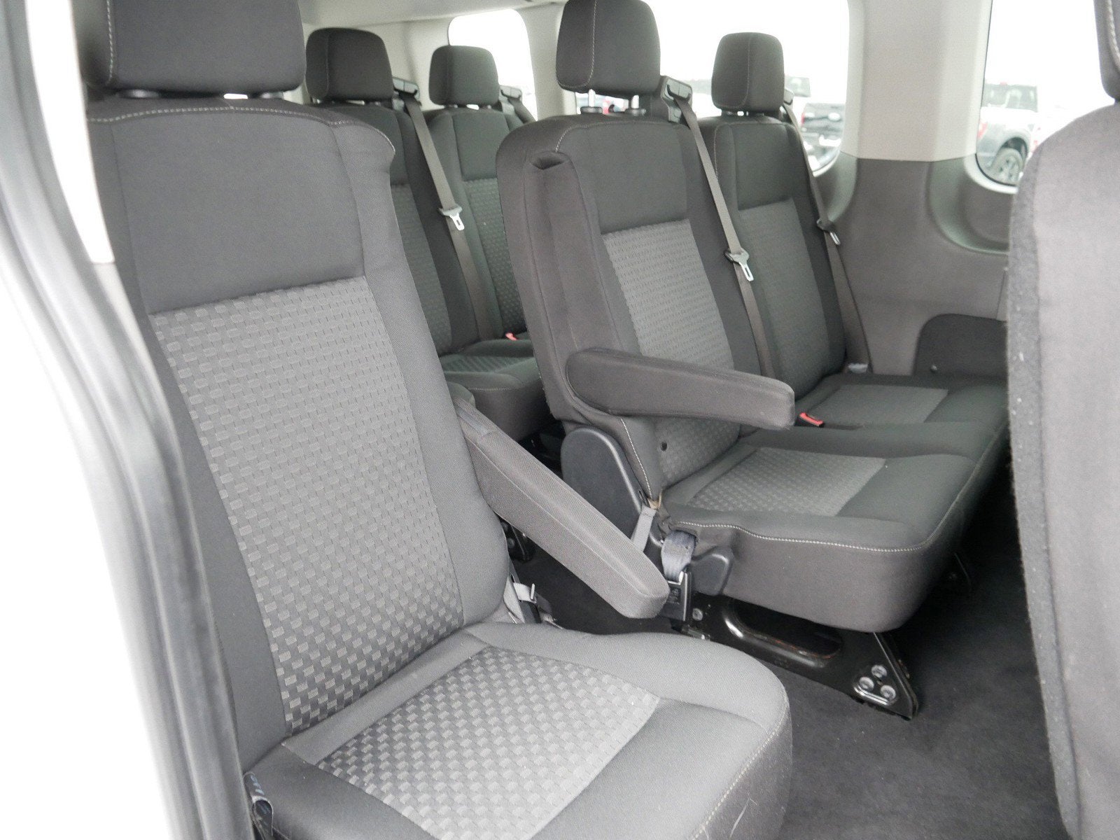 2021 Ford Transit Passenger Wagon XLT