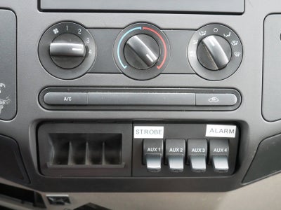 2008 Ford Super Duty F-350 DRW XL