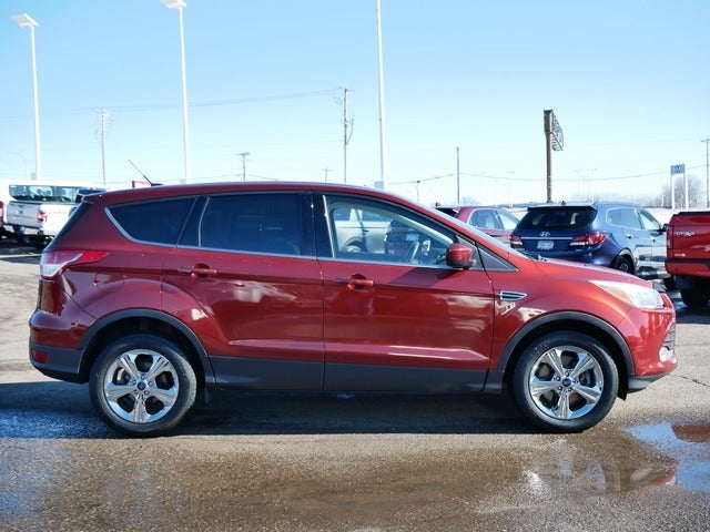 Used 2014 Ford Escape SE with VIN 1FMCU9GX5EUE52806 for sale in Inver Grove, Minnesota