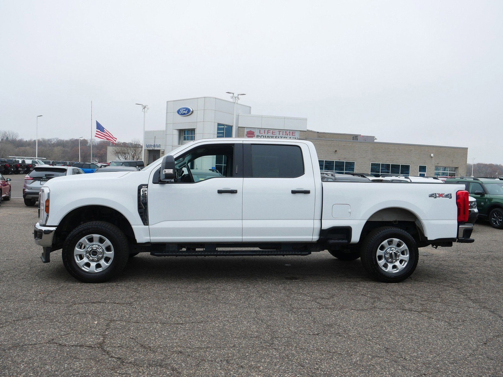 2024 Ford Super Duty F-250 SRW XLT