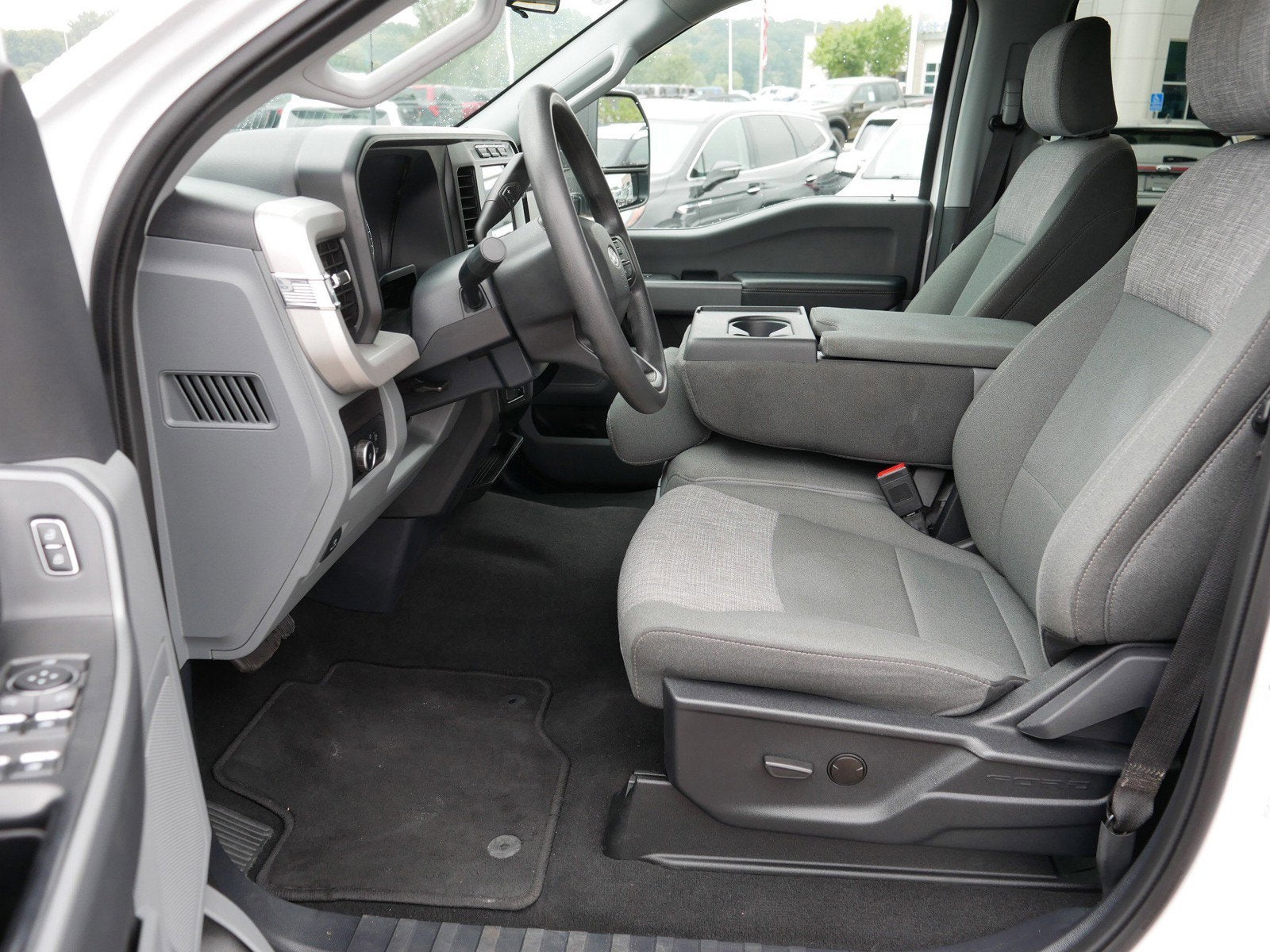 2024 Ford Super Duty F-250 SRW XLT