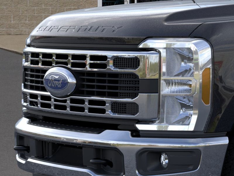 2026 Ford Super Duty F-350® XLT