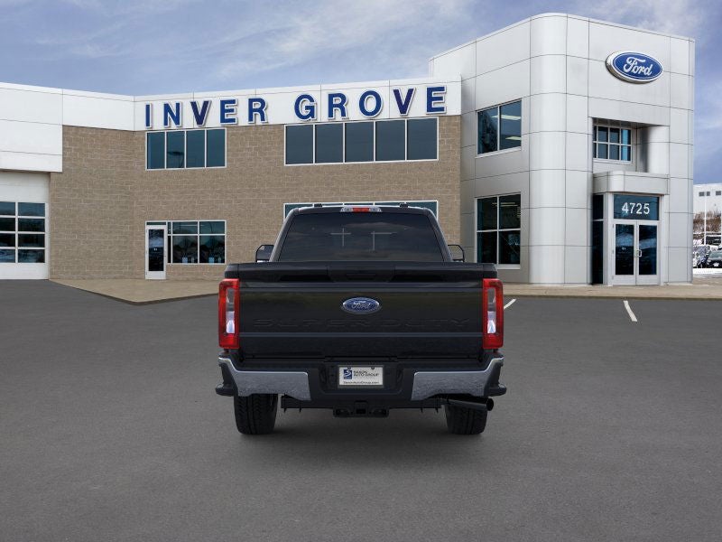 2026 Ford Super Duty F-350® XLT