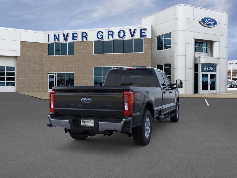 2026 Ford Super Duty F-350® XLT