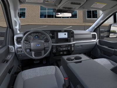 2026 Ford Super Duty F-350® XLT