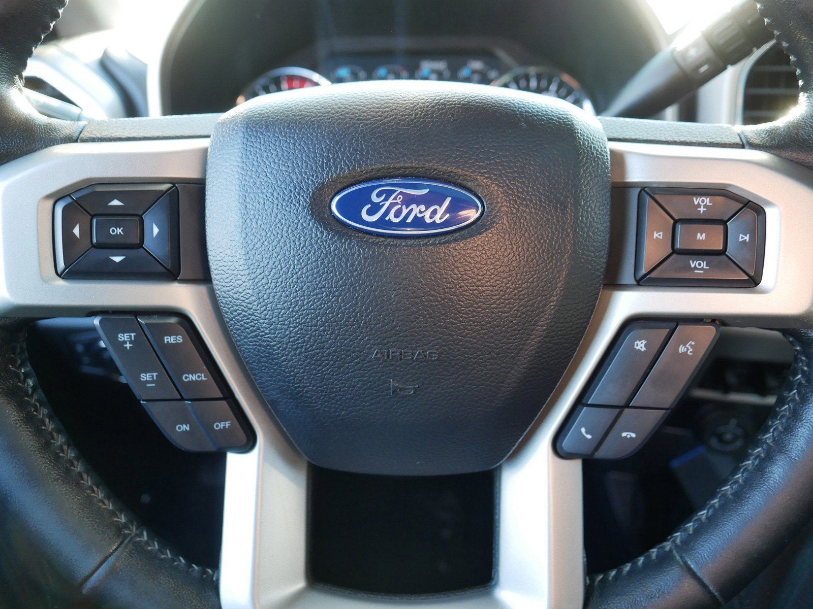 2020 Ford Super Duty F-350 SRW LARIAT