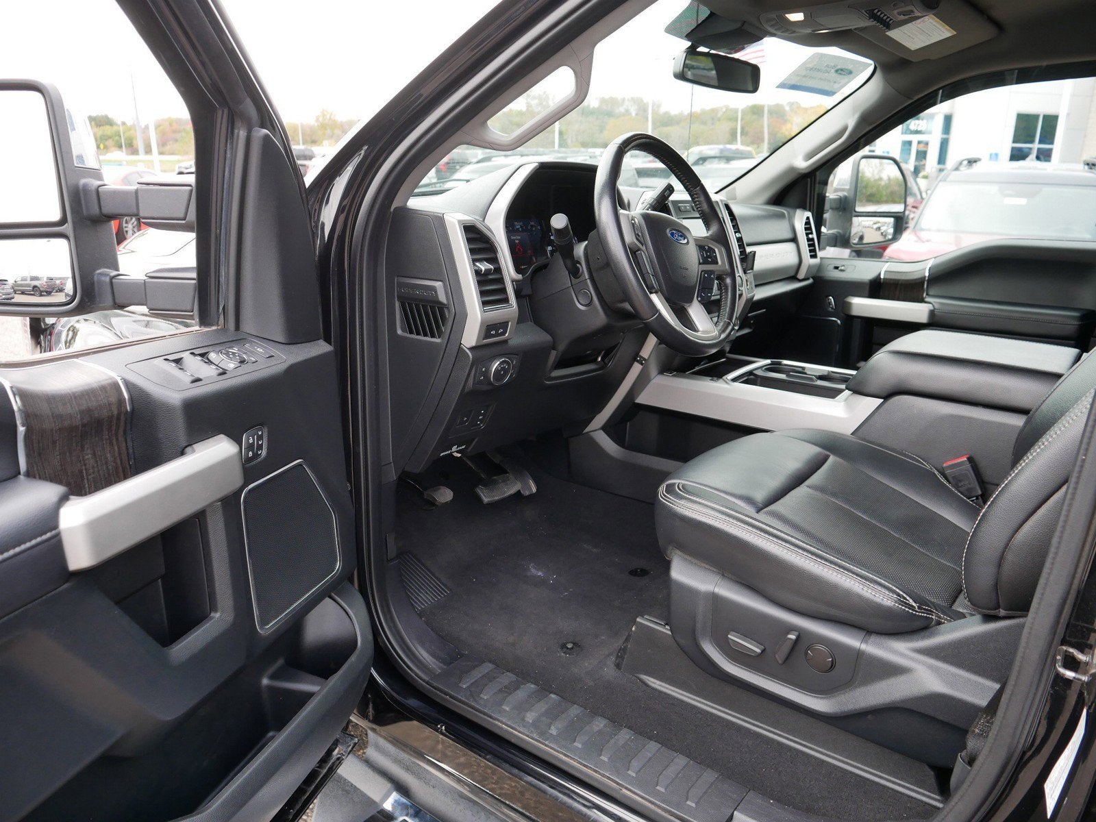 2021 Ford Super Duty F-350 DRW LARIAT