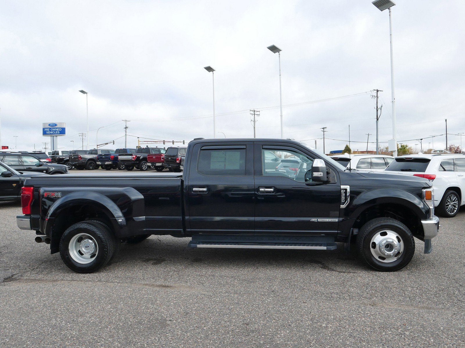 2021 Ford Super Duty F-350 DRW LARIAT