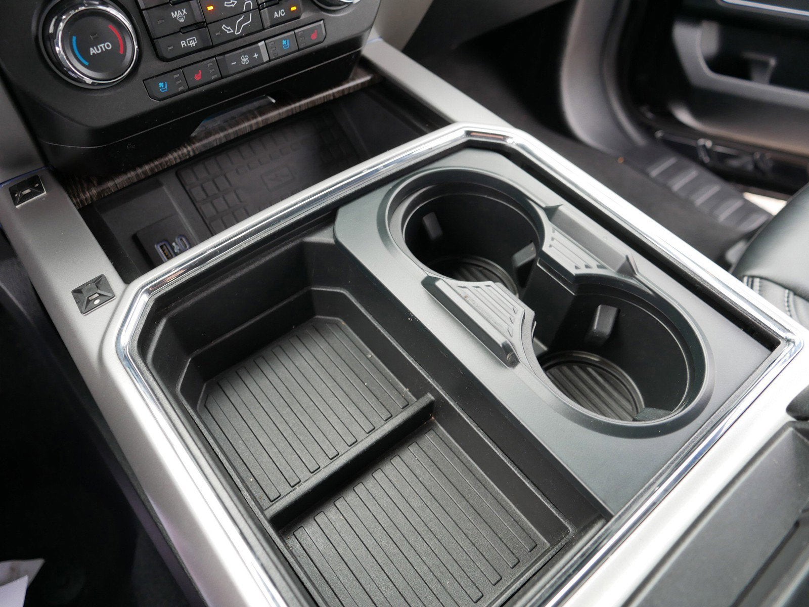 2021 Ford Super Duty F-350 DRW LARIAT