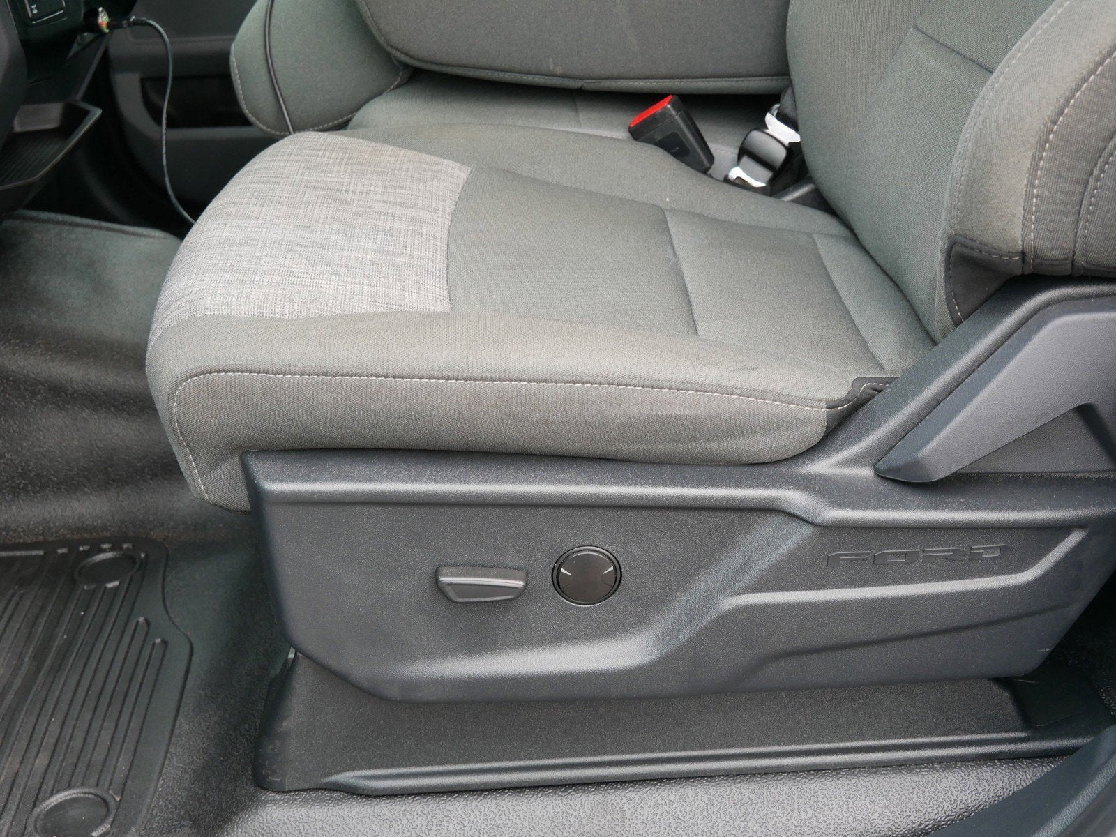 2023 Ford Super Duty F-350 SRW XLT