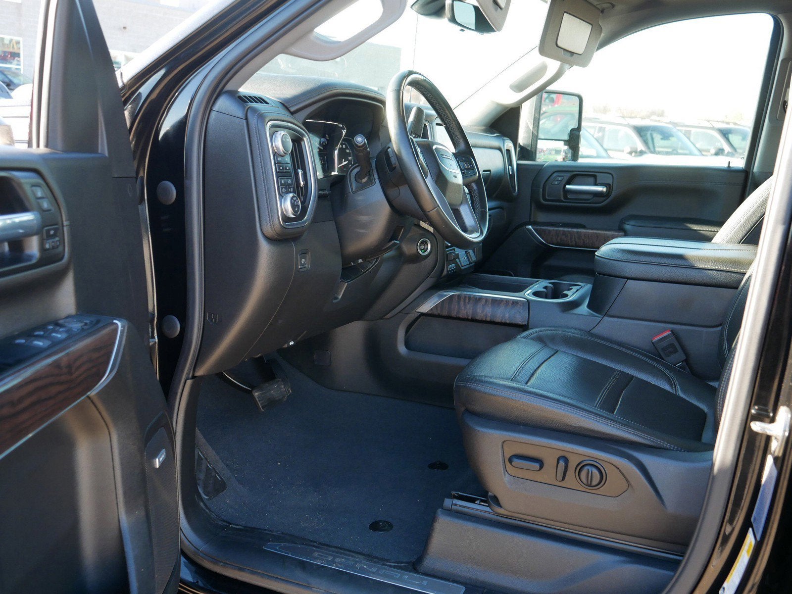 2023 GMC Sierra 3500HD Denali