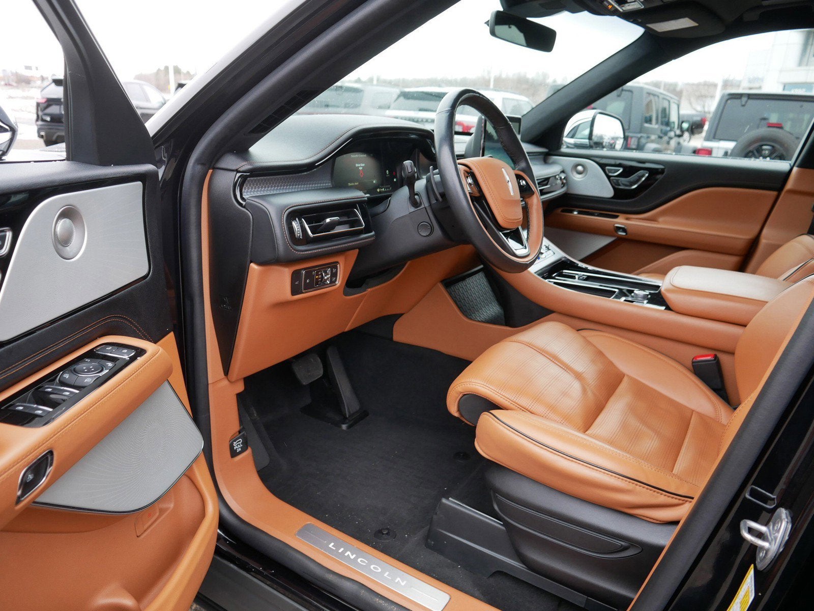 2022 Lincoln Aviator Black Label