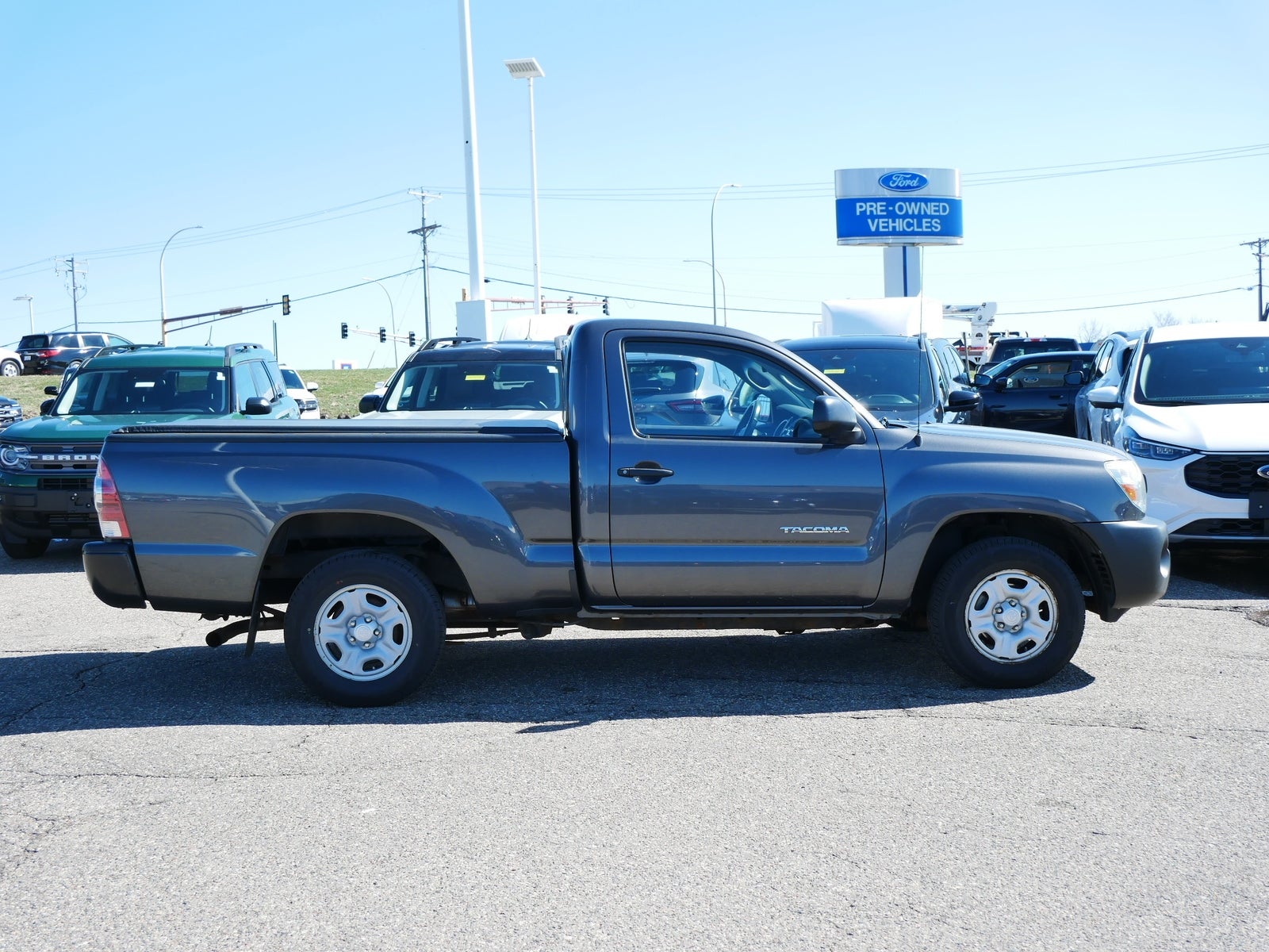 Used 2010 Toyota Tacoma  with VIN 5TENX4CN2AZ690979 for sale in Inver Grove, Minnesota