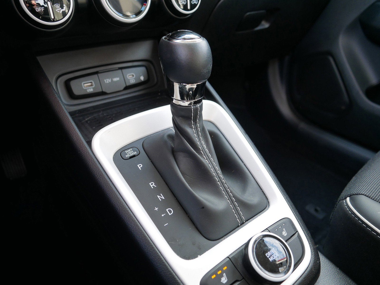 2024 Hyundai Venue Limited