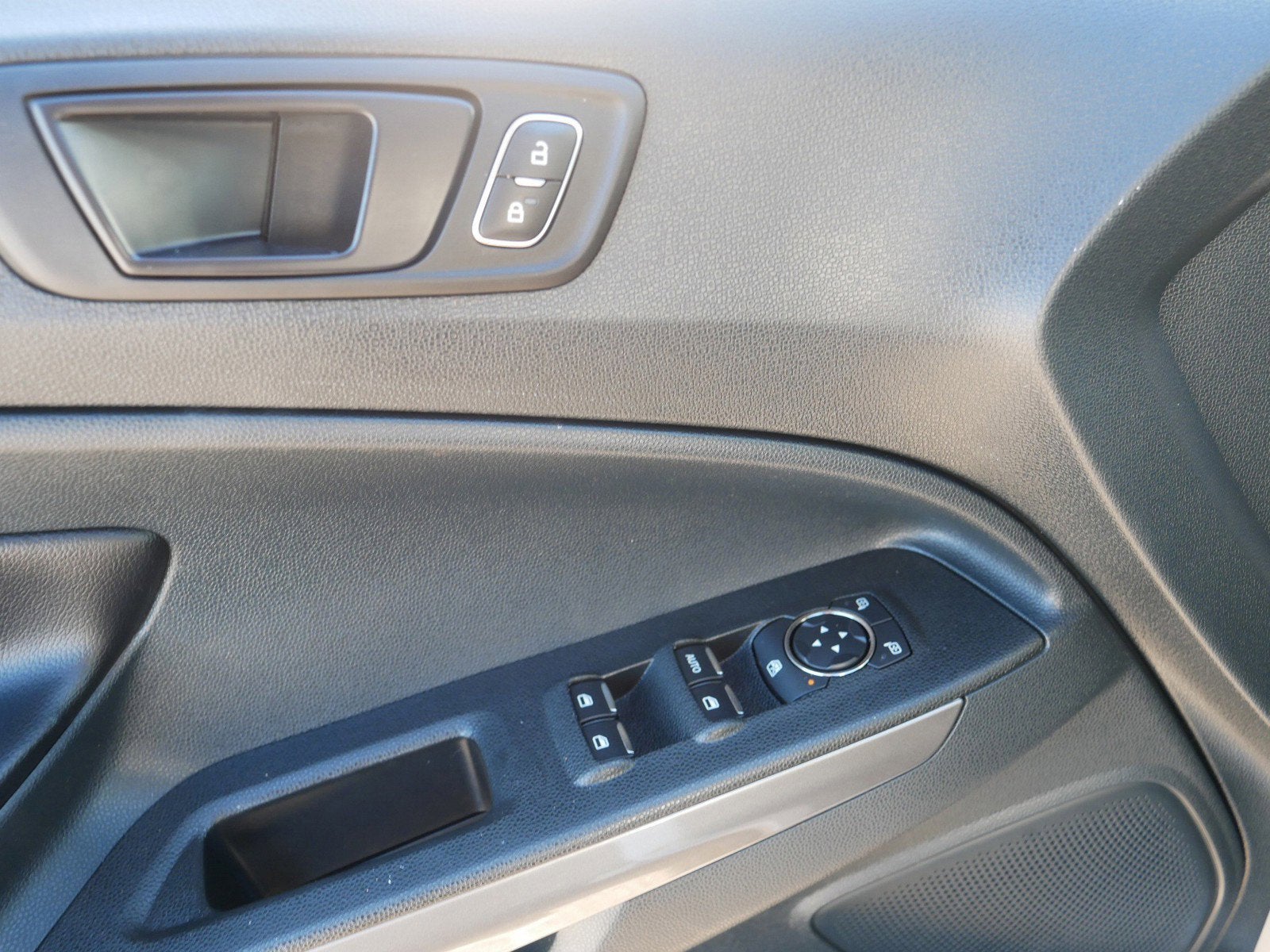 2022 Ford EcoSport SES