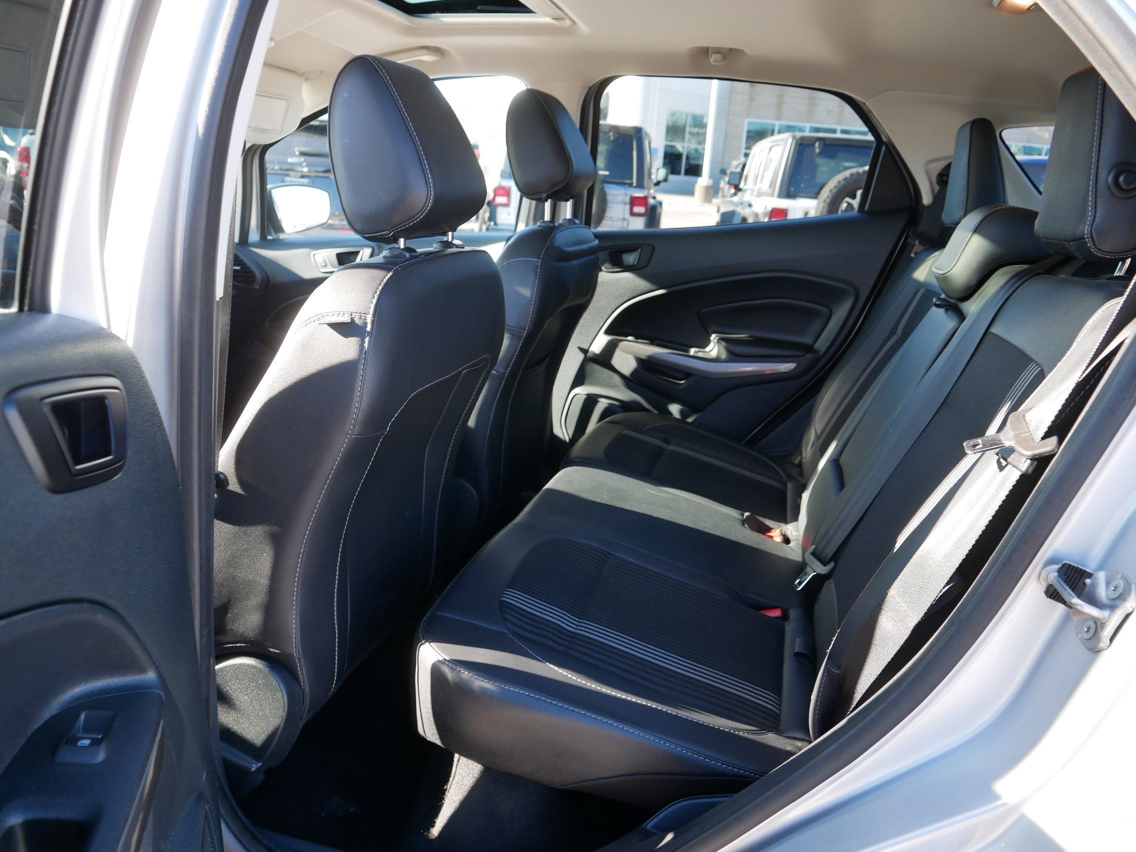 2022 Ford EcoSport SES