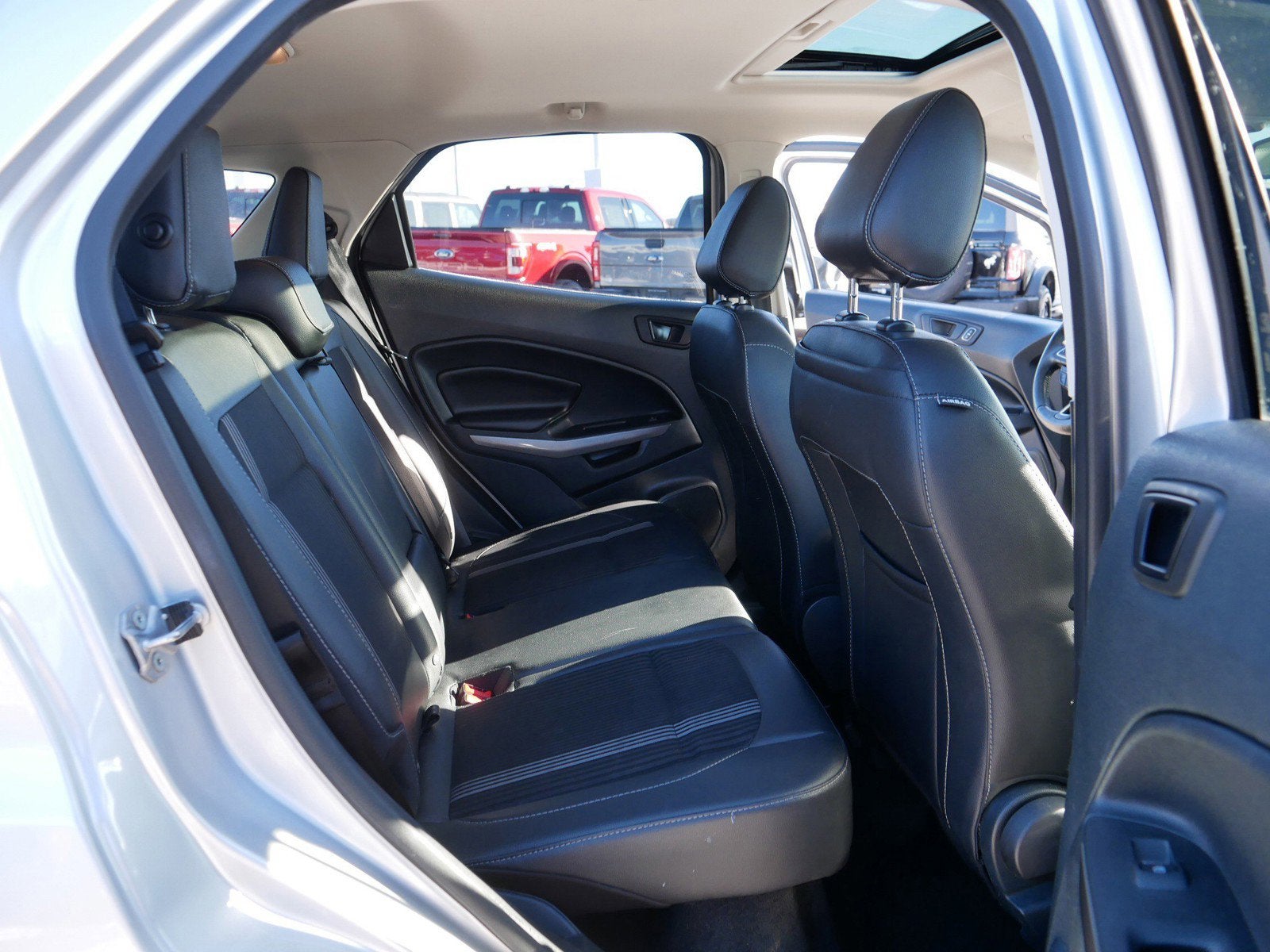 2022 Ford EcoSport SES